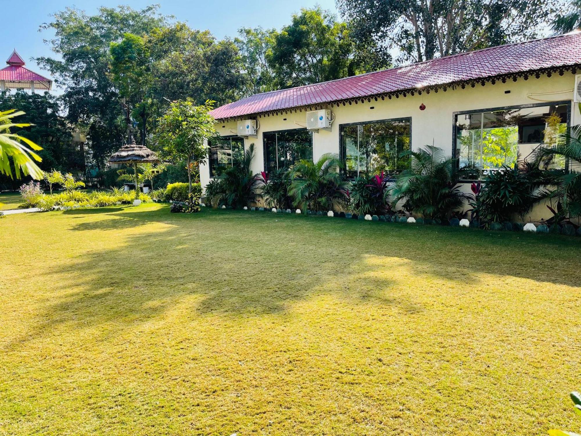 Dev Villa Resort Rajsamand Exteriér fotografie